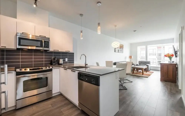 2 Bedroom and 1 Bedroom Spectacular View
