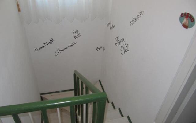 Domus Parva Pax Magna