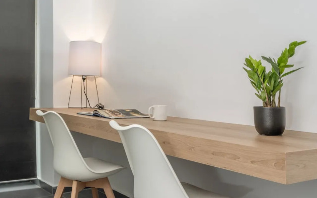 Zen Central Luxury Apartment