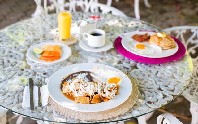 Hotel Xbalamque and Spa Cancun