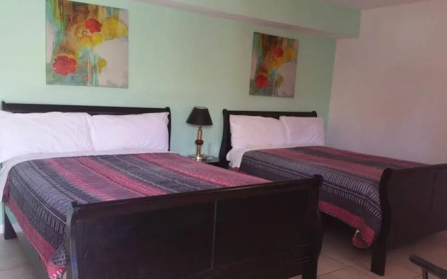 Royal Budget Inn