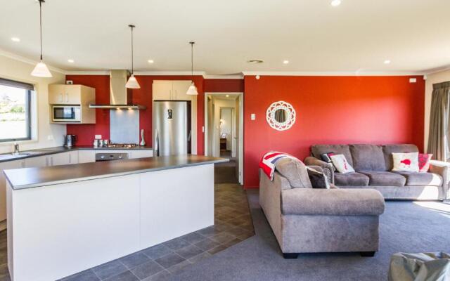 Kowhai Heights - Ohakune Holiday Home
