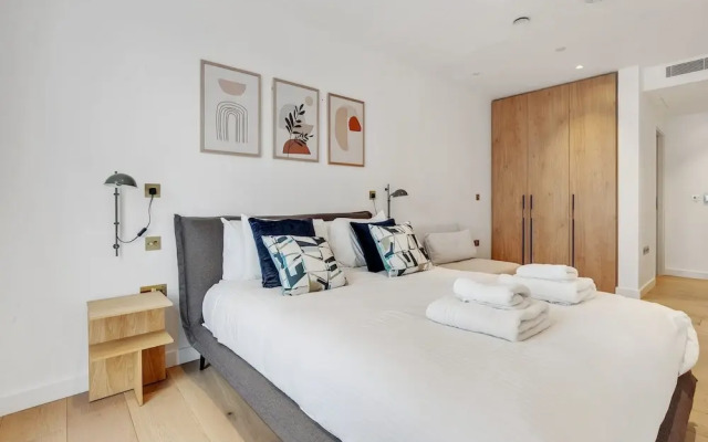 Timeless London Charm