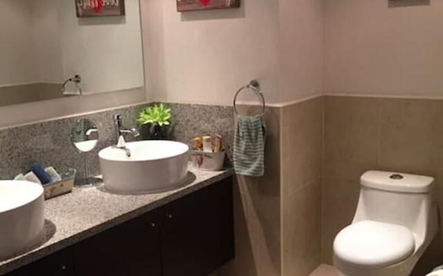 Spectacular Ocean Front 21st Floor