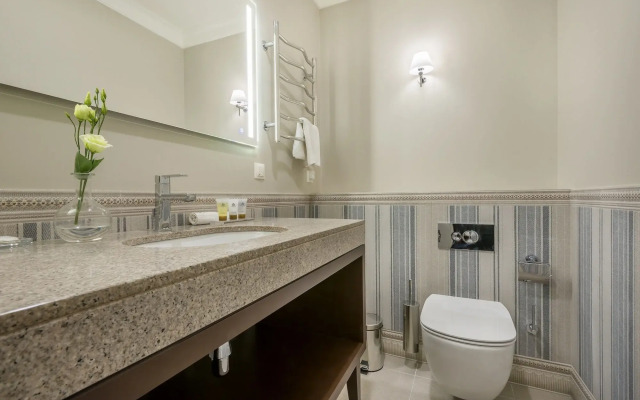 Ratonda Centrum Hotel