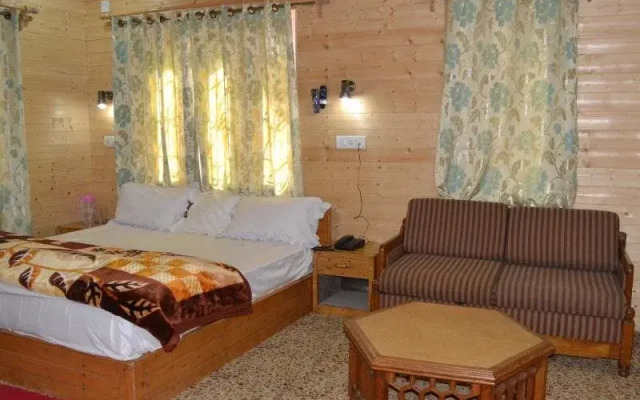 Hotel GRG Residency