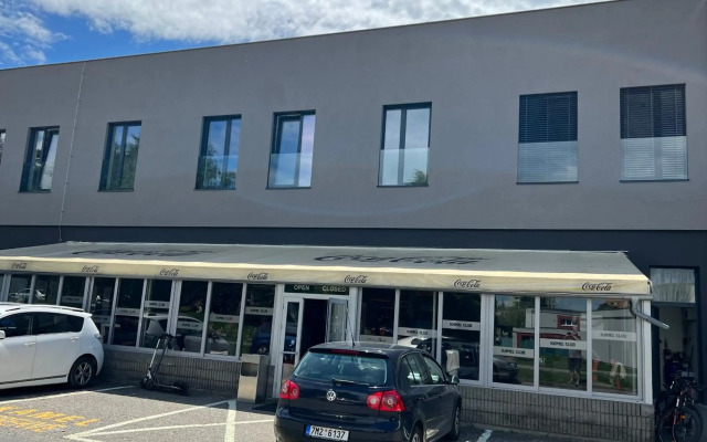 Kamel club restaurace a penzion