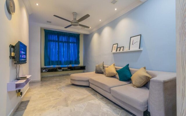 Spacious 3-bedroom with Pool for 6 - Subang Jaya