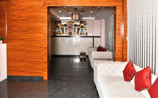 FabHotel Royal Stay I
