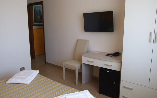 Hotel Midy