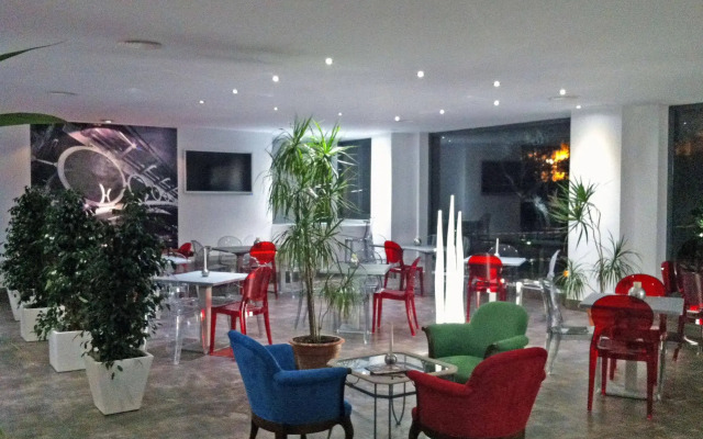 Hotel AACR Monteolivos