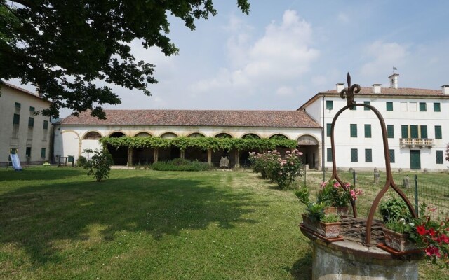 Palazzo Rosso Farm