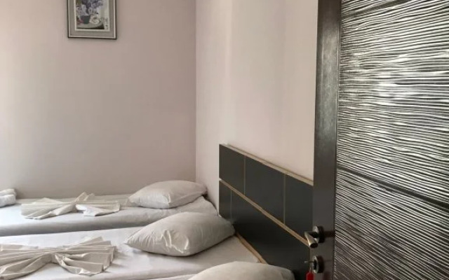 Nana's Apartment in Batumi