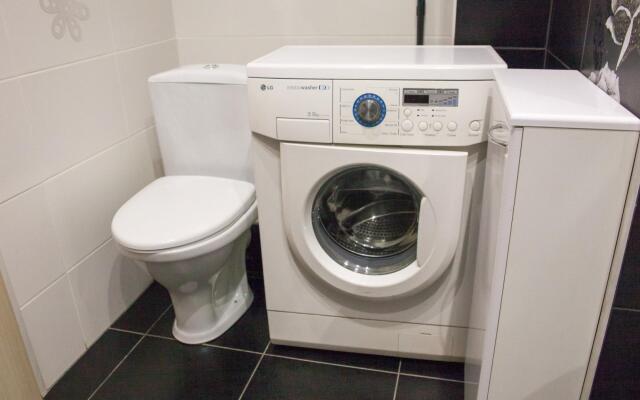 Космос на Карла Маркса 117