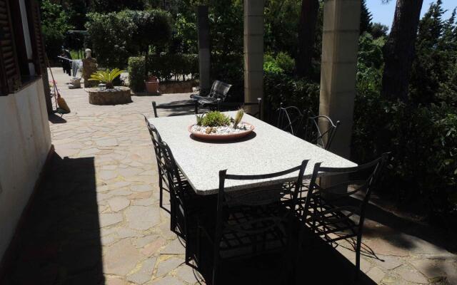 Splendid Villa On the sea-Villa Rosa