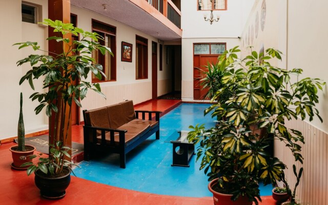 Hostal Pachacuteq Inn
