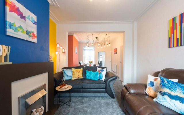 Adom Home Away From Home By Jesouth