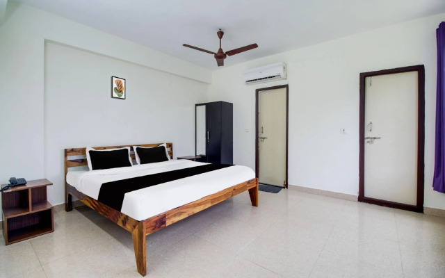 OYO Flagship 67556 Paramount Hotel