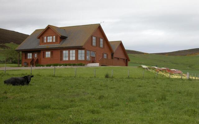 Westrow Lodge Bed & Breakfast