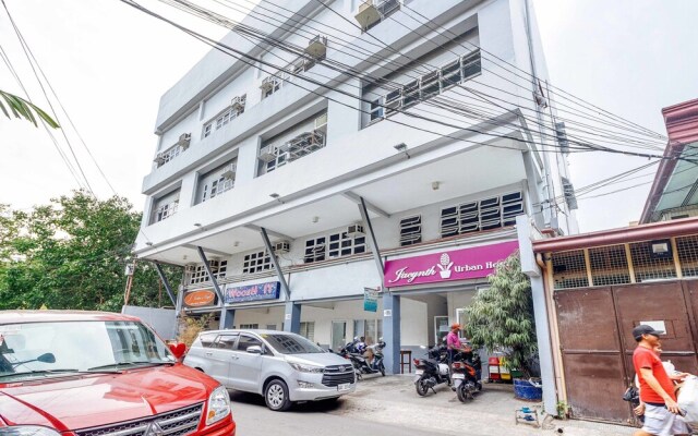 RedDoorz near Cebu Metropolitan Cathedral