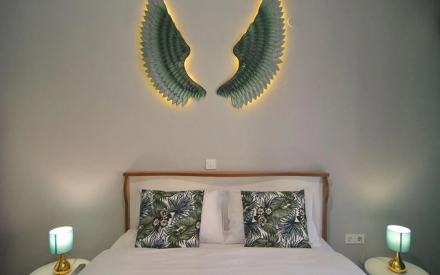 Wings Apartments