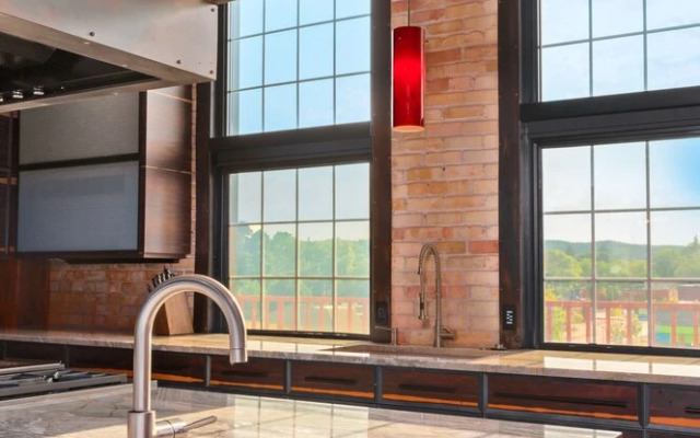 Exquisite 3BDR Penthouse in Downtown TC