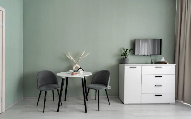 Апартаменты APARTS FROM LEXI (АПАРТС ФРОМ ЛЕКСИ) на аллее Арцеуловская