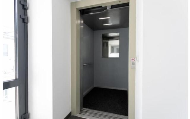 N45 · Penthouse near Schoenbrunn. Amazing Terrasse! N45