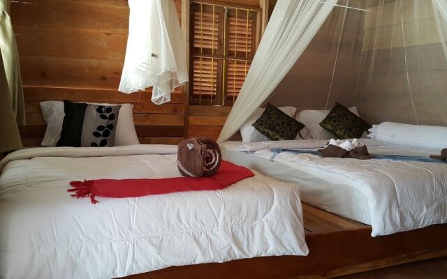 Natural Island Bungalows
