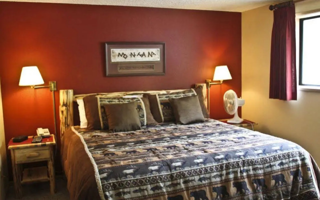 Edelweiss Condominiums