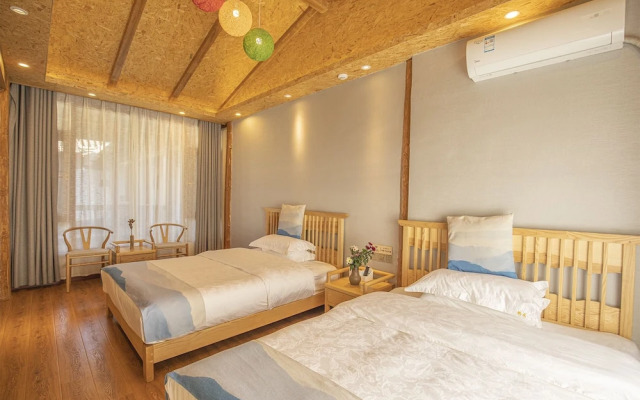 Wolong Inn