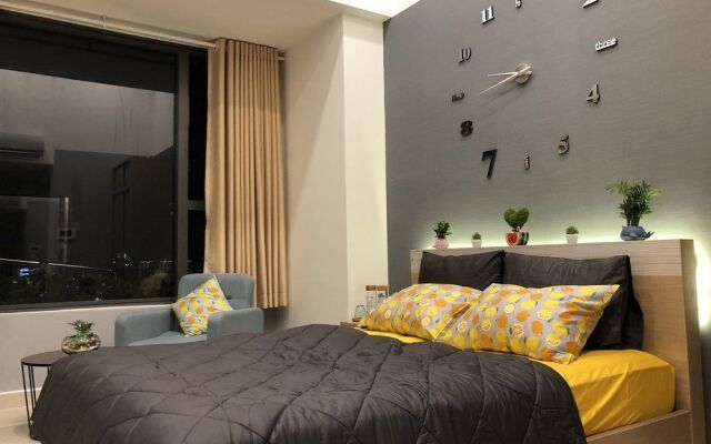 Rivergate Apartment - MM Home