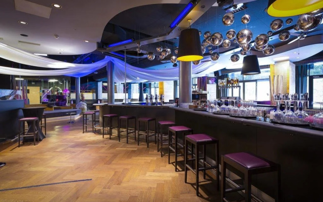TheHotel (Adults only)