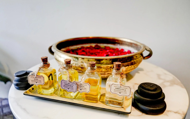 Palette Magarpatta City formerly Emerald Guestimony