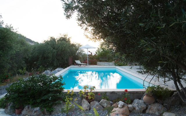 Istron Villas