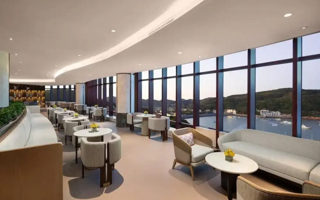 Crowne Plaza Zhoushan Seaview, an IHG Hotel
