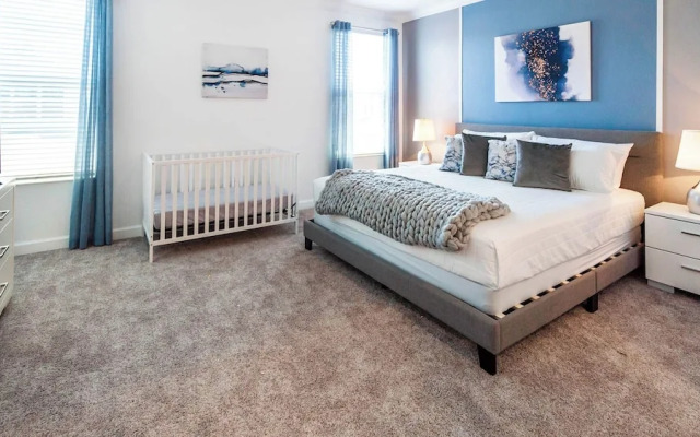 Storey Lake 6BR Private Pool Spa Waterpark/disney