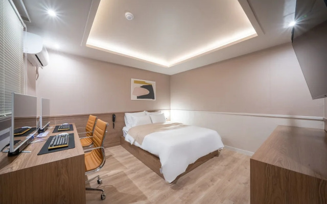 AanK Hotel Daejeon Yongjeon 1