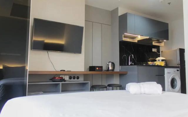 Scenic Studio at West Vista Apartment Puri – Guest Rooms – Jakarta