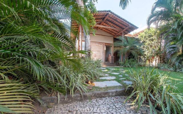 Casa de férias com piscina e churrasqueira ACC519