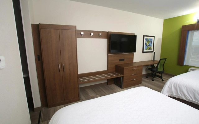 Holiday Inn Express McCook by IHG