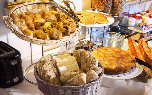 Hôtel Lion d'Or Louvre