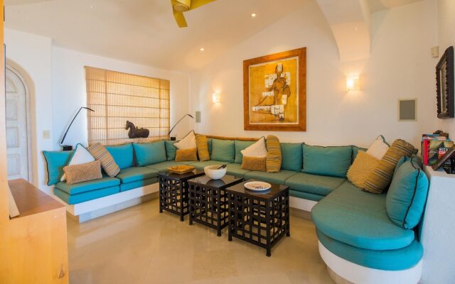 Two Luxurious Villas Perfect for Golfers at Dos Casas