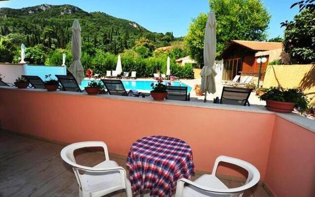 Apartments Corfu Sun Pool Side