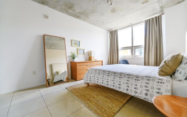 Miami World Rental - Midtown 608