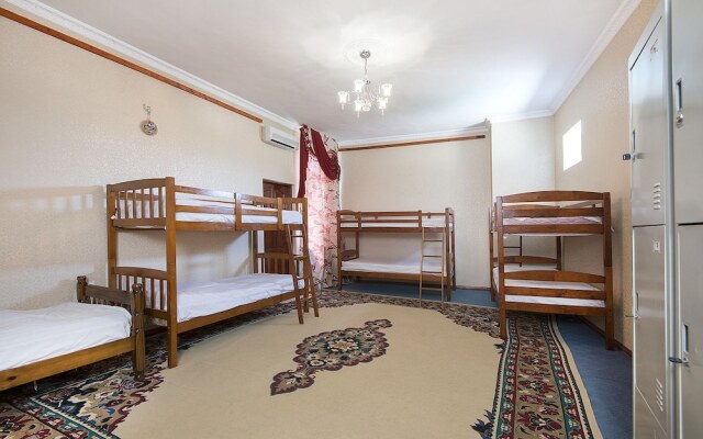 Green House Hostel