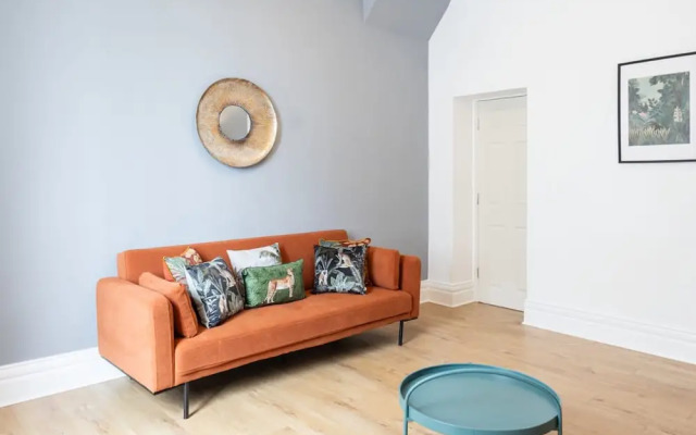 Host Stay Milbanke House