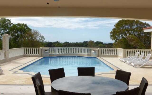 Newly Build Ocean View Villa