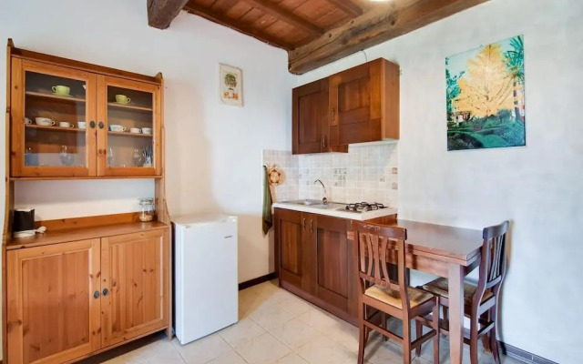 Farmhouse in Tuscany Near Petriolo Spa