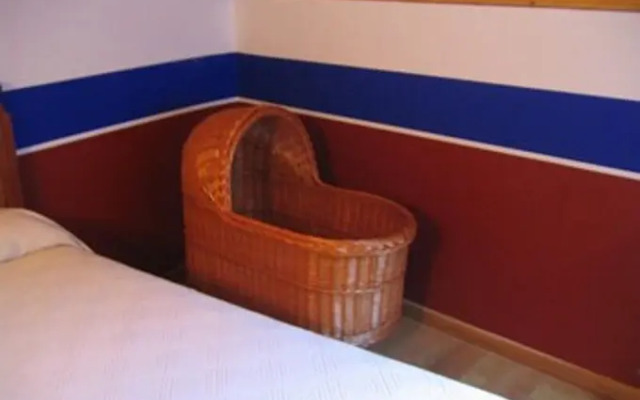 Casa Os Carballás